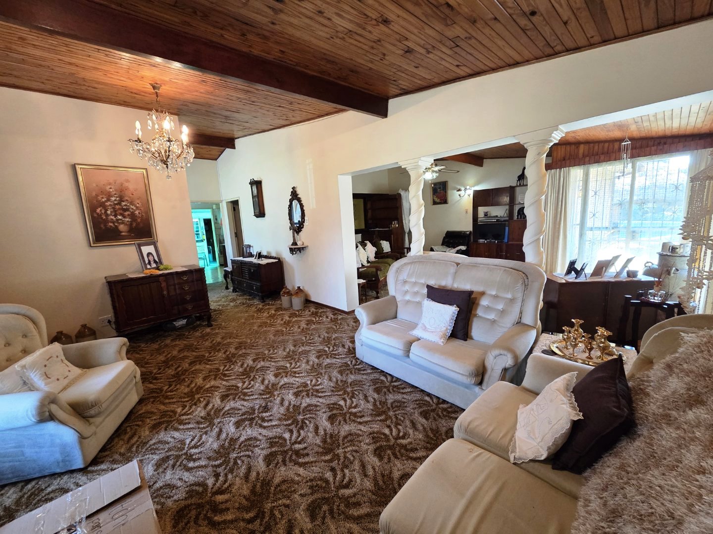 Three bedroom house for sale in Sinoville