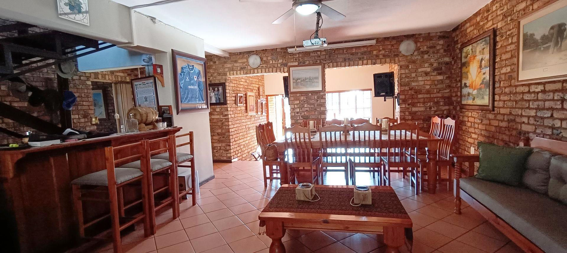 Five bedroom house with granny flat for sale