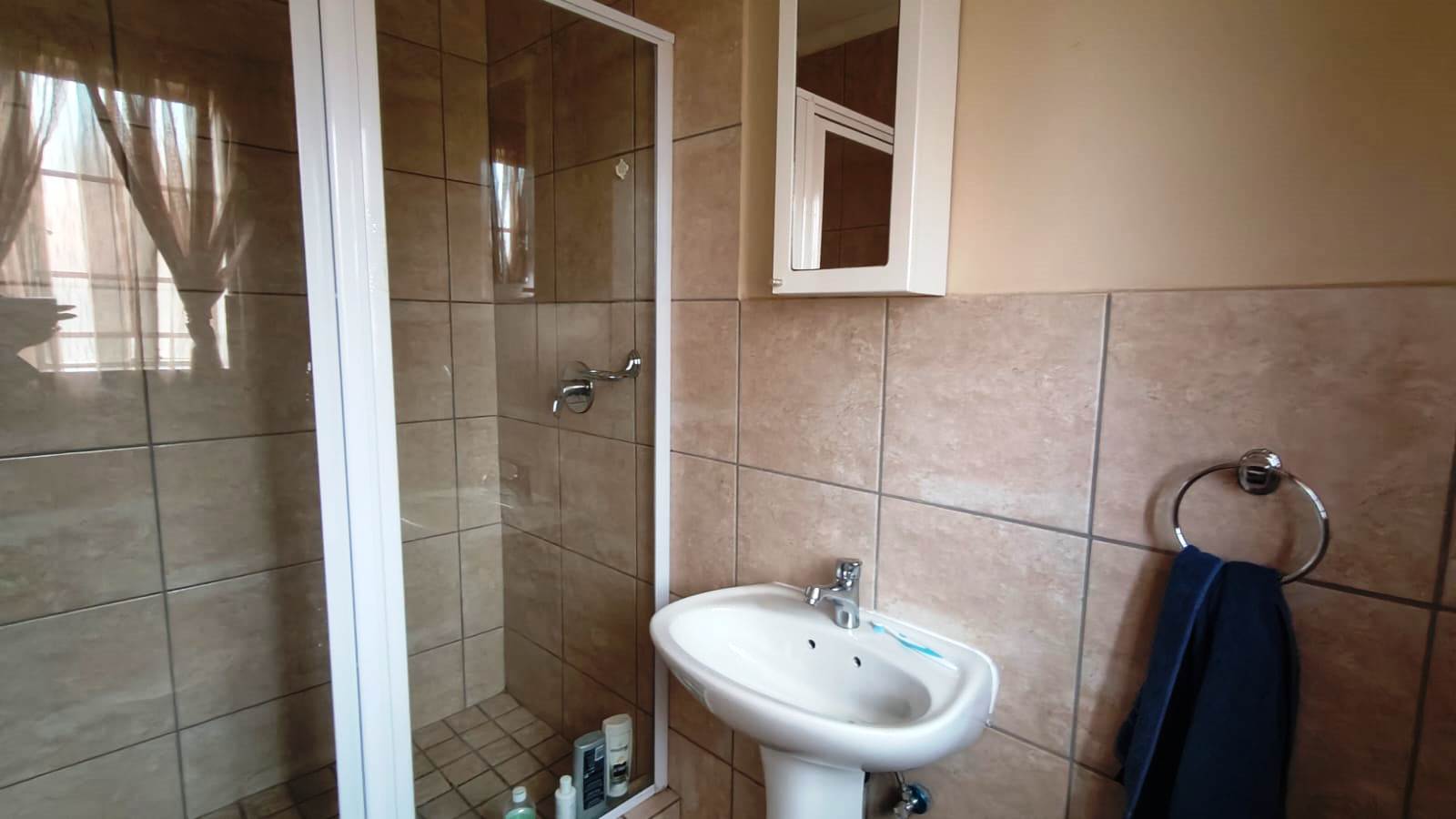 Corner stand two bedroom for sale in Annlin
