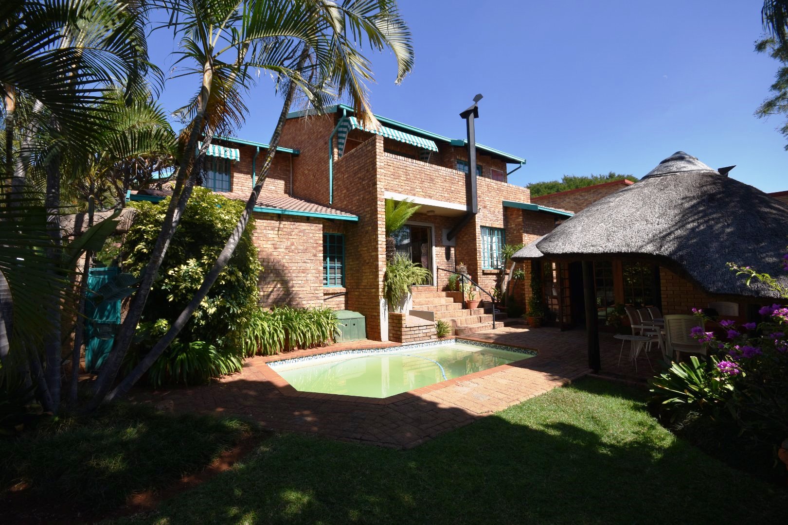 Five bedroom house for sale in Montana Park