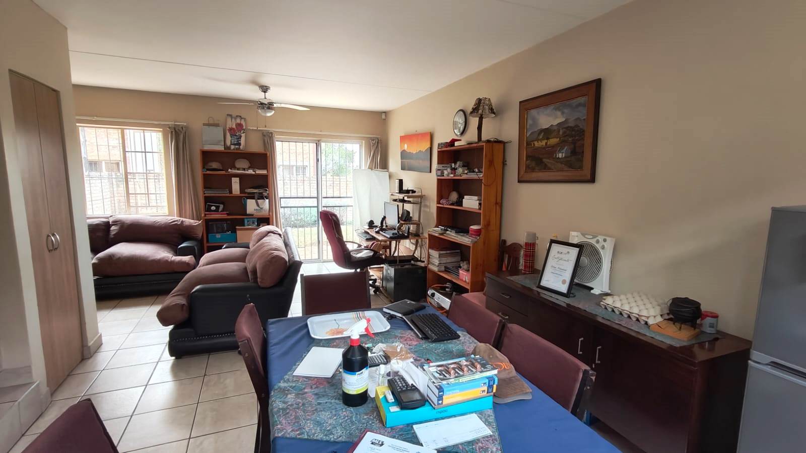 Corner stand two bedroom for sale in Annlin