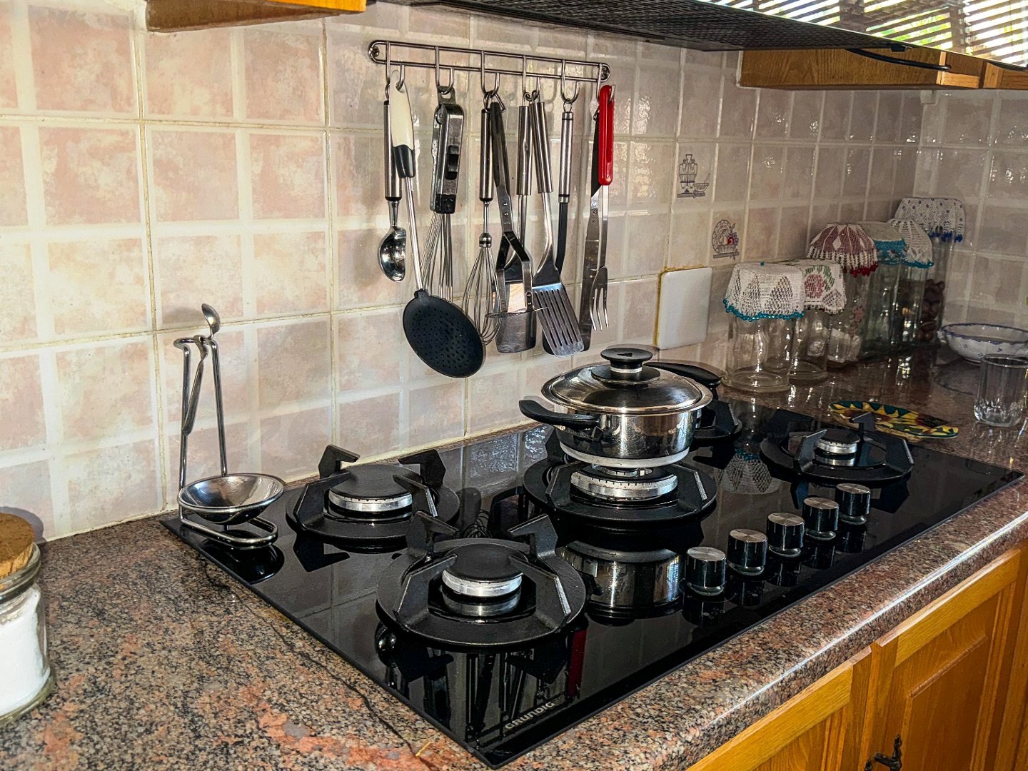 Five bedroom house for sale in Montana Park