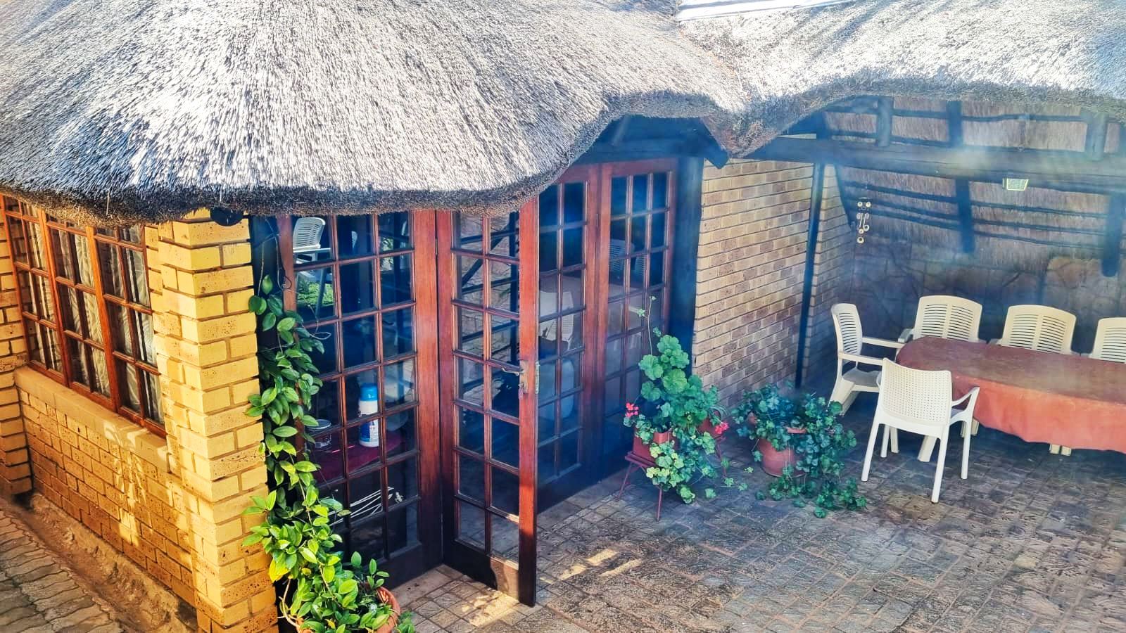 Five bedroom house for sale in Montana Park