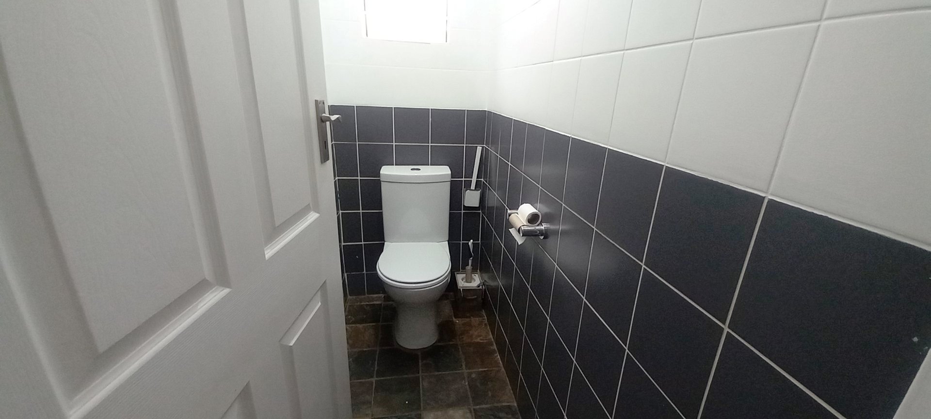 Three bedroom for sale in old Doornpoort