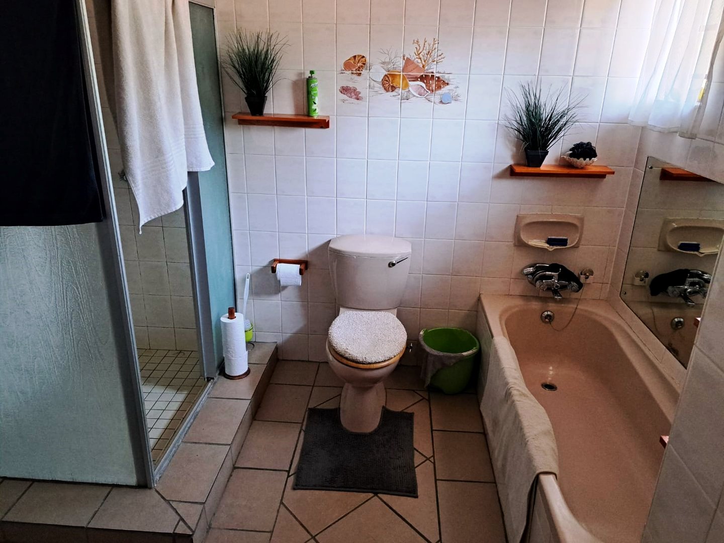 Four bedroom house for sale in Montana Park