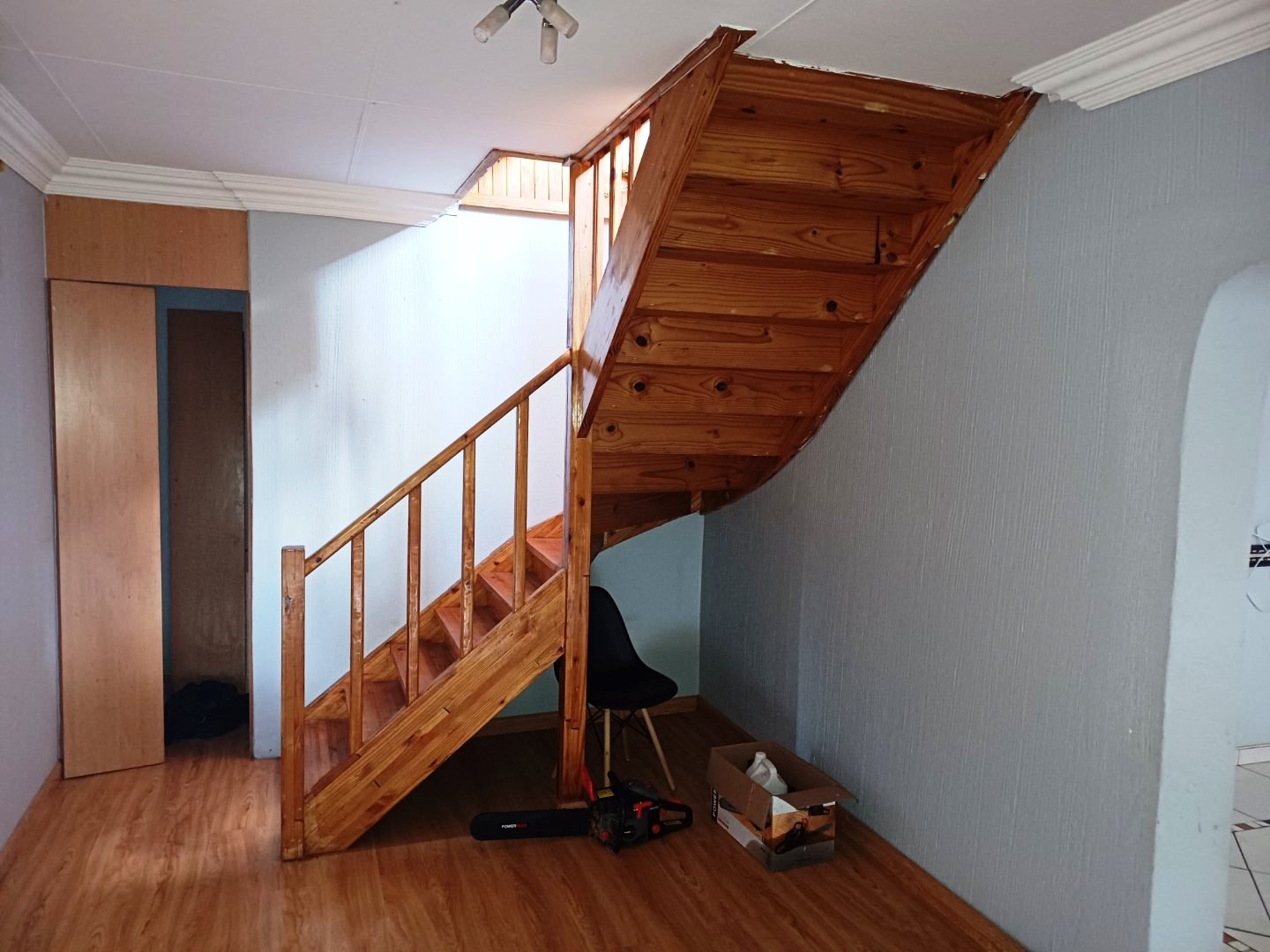 Three bedroom with loft and borehole for sale