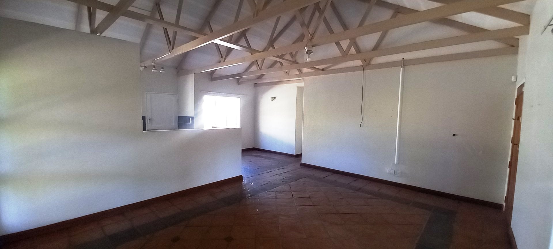 Three bedroom for sale in old Doornpoort