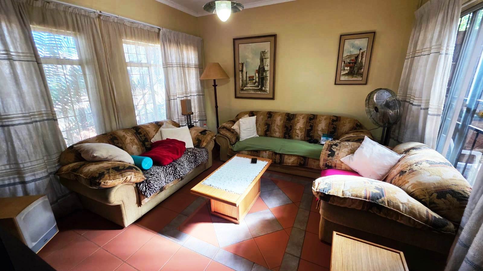 Three bedroom house with flatlet for sale