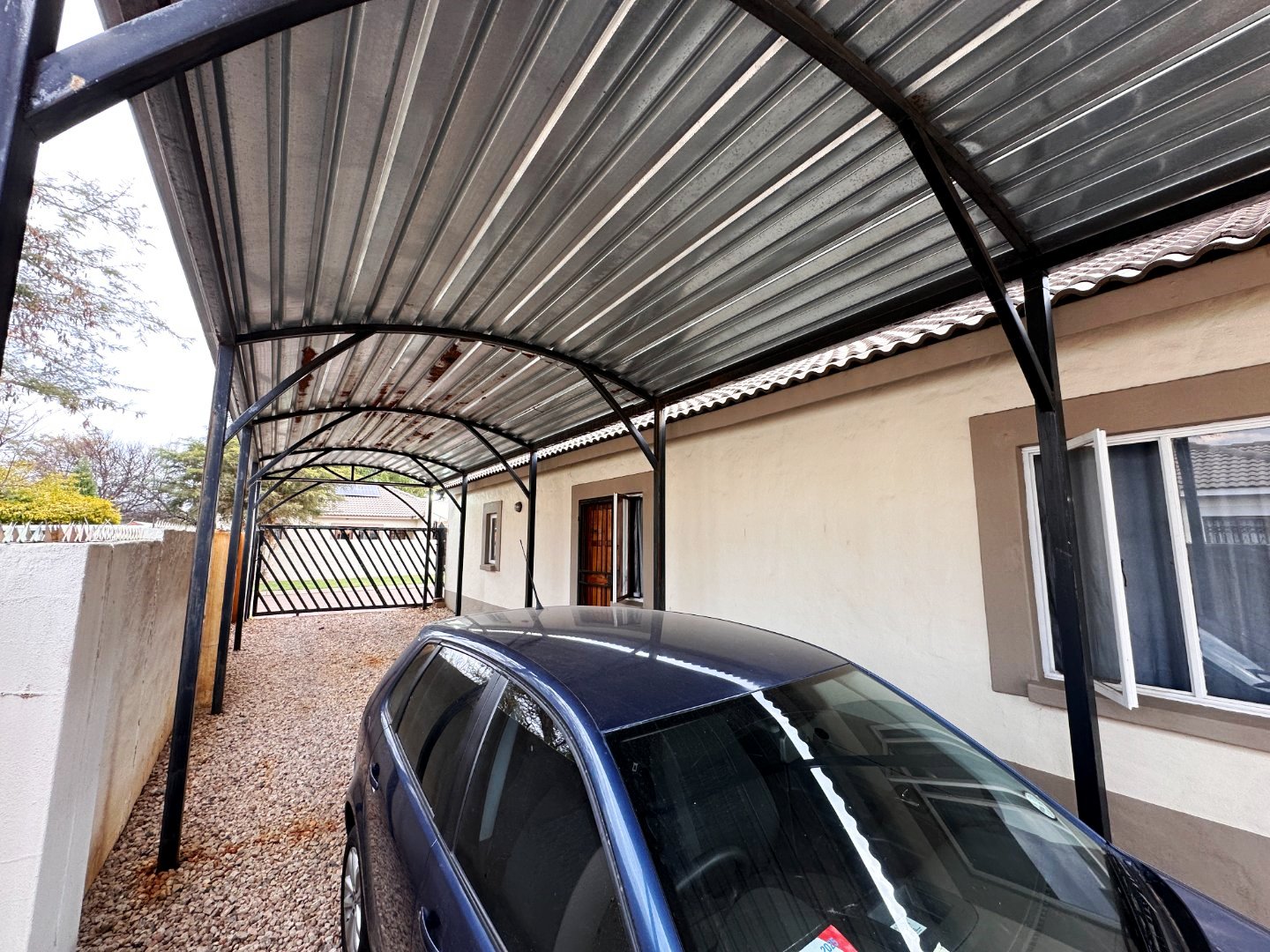 Two bedroom in Morgenhof golf estate for sale