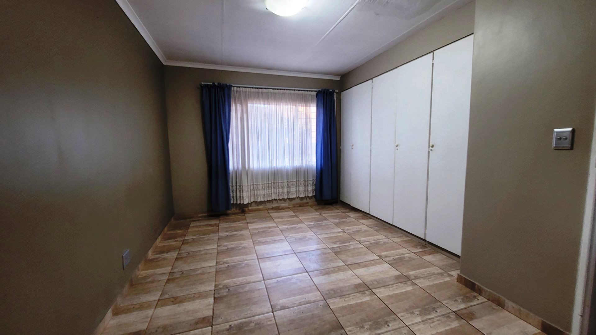 Three bedroom with study for sale in Doornpoort