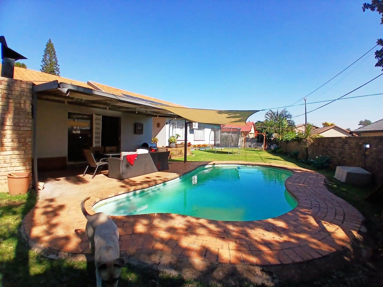 Four bedroom house for sale in Magalieskruin