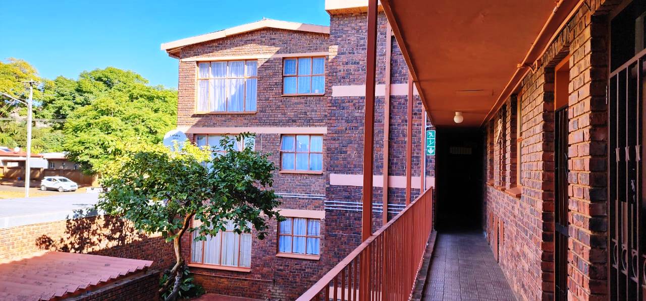 One and a half bedroom apartment for sale