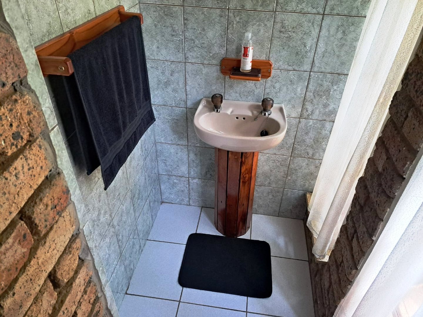 Four bedroom house for sale in Montana Park