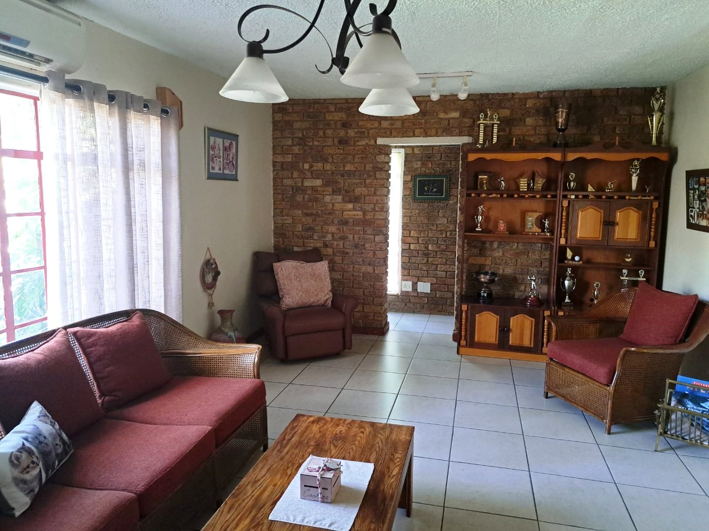 Four bedroom house for sale in Montana Park