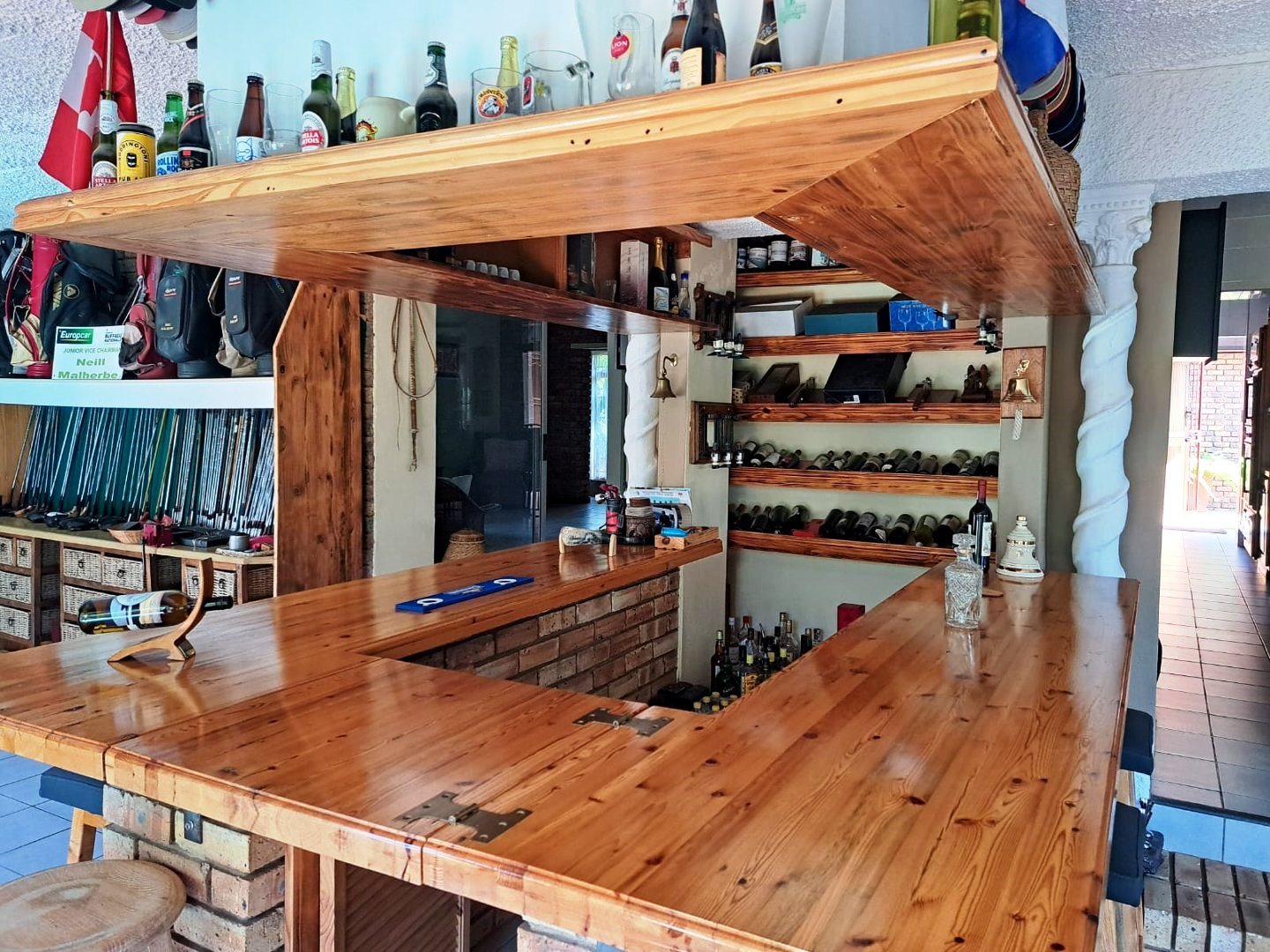 Four bedroom house for sale in Montana Park