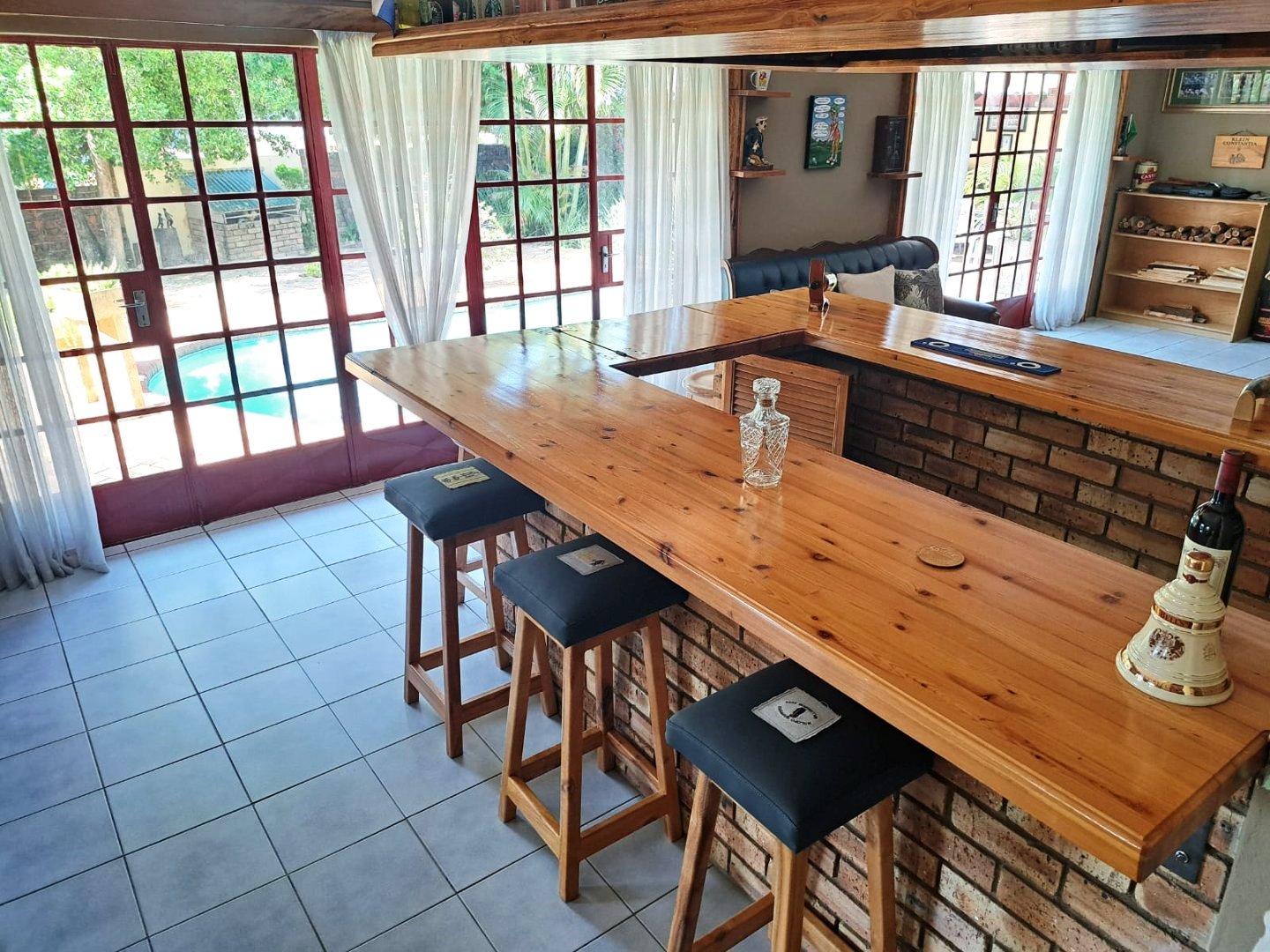 Four bedroom house for sale in Montana Park