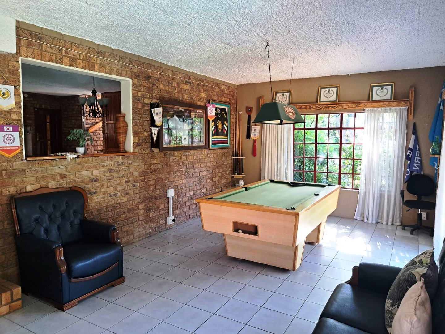 Four bedroom house for sale in Montana Park