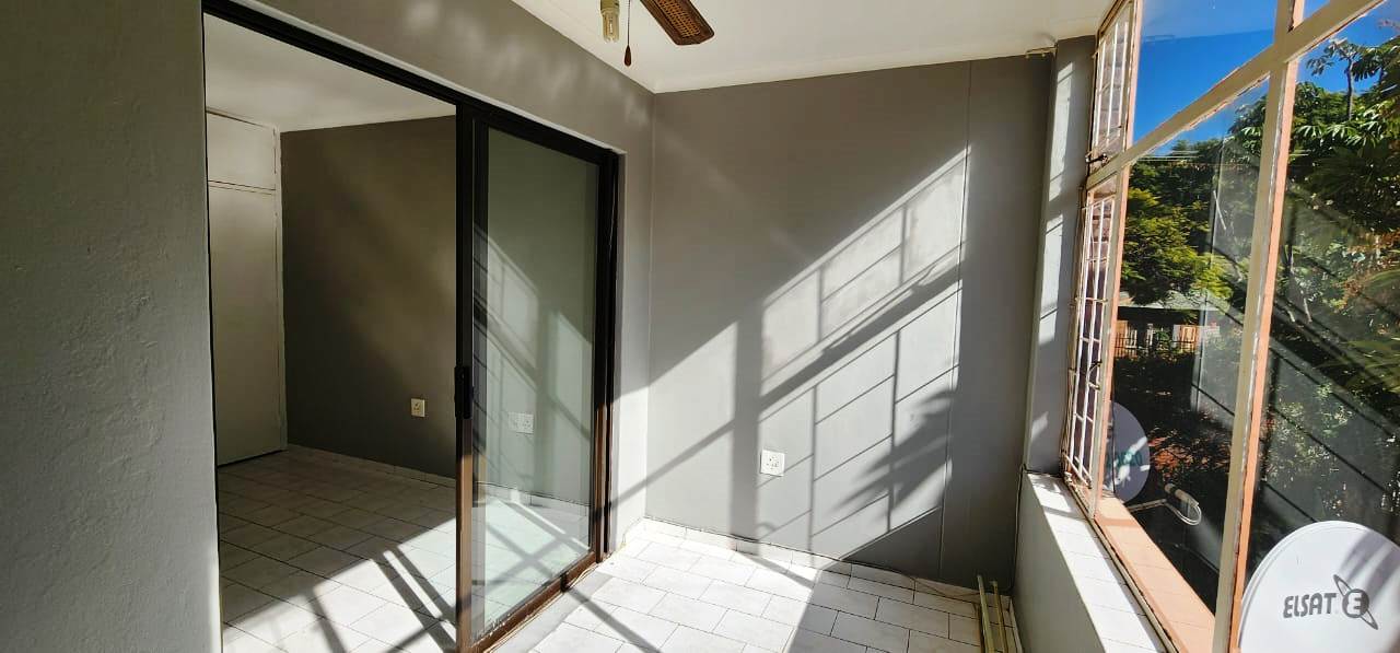 One and a half bedroom apartment for sale