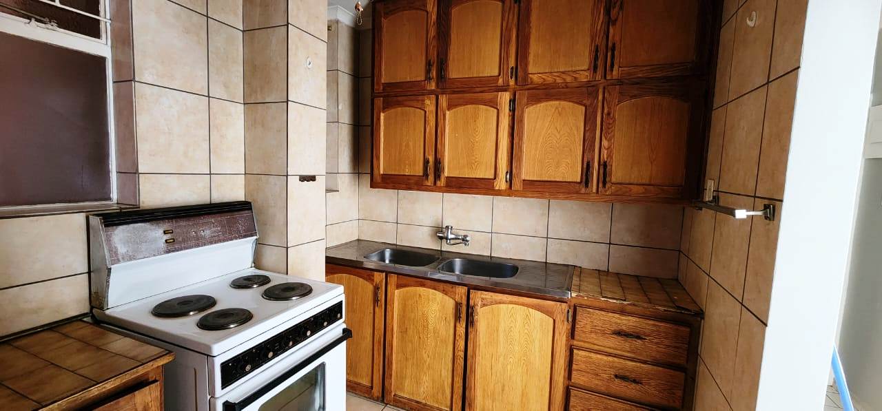 One and a half bedroom apartment for sale