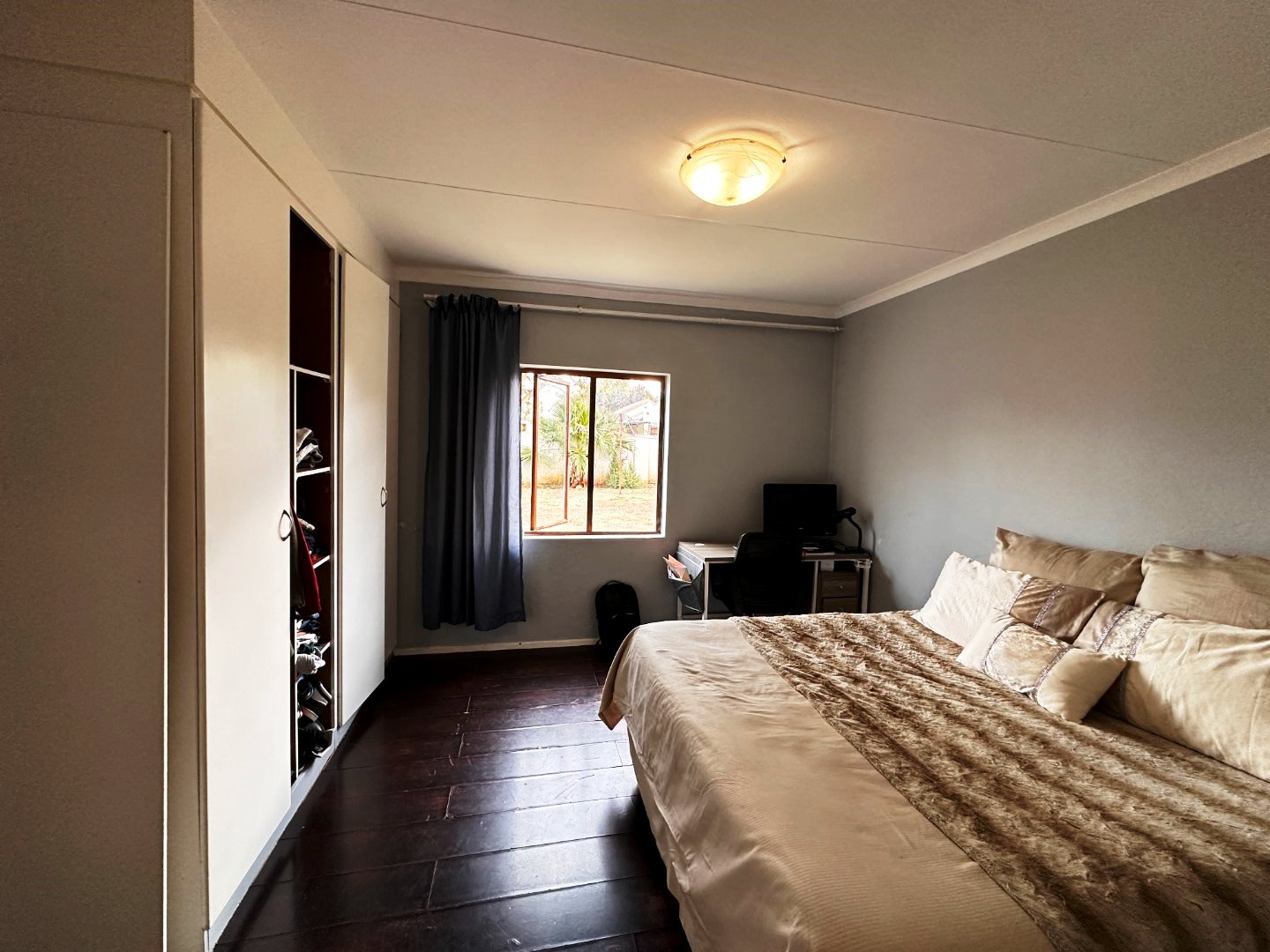 Two bedroom in Morgenhof golf estate for sale
