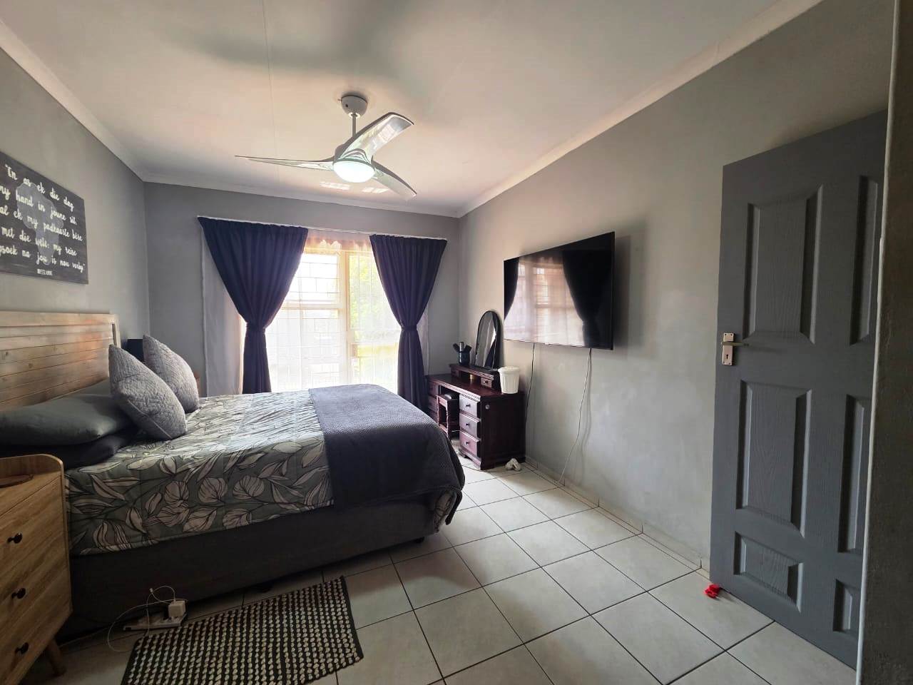 Three bedroom duplex for sale in Wonderboom