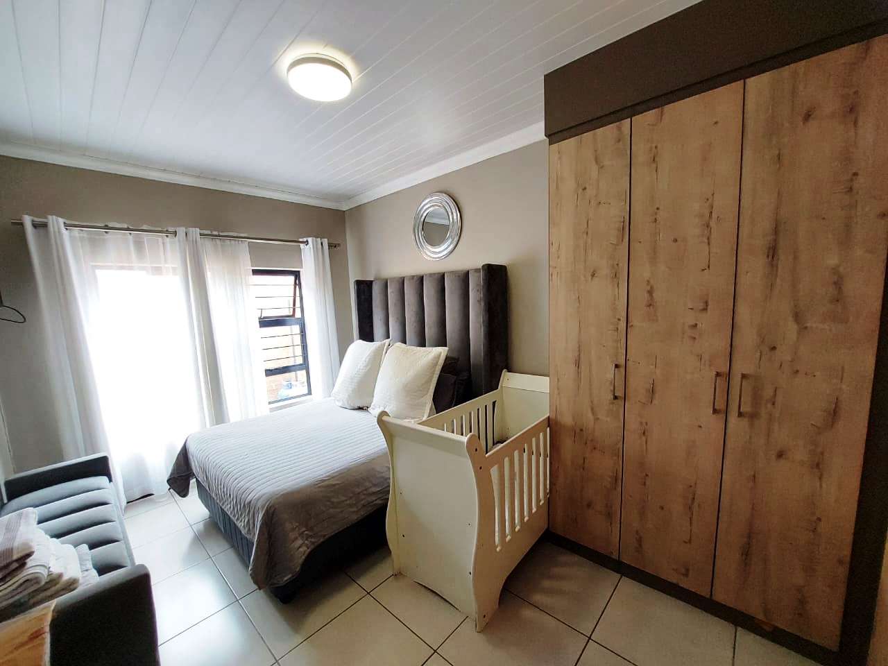 Three bedroom simplex for sale in Montana