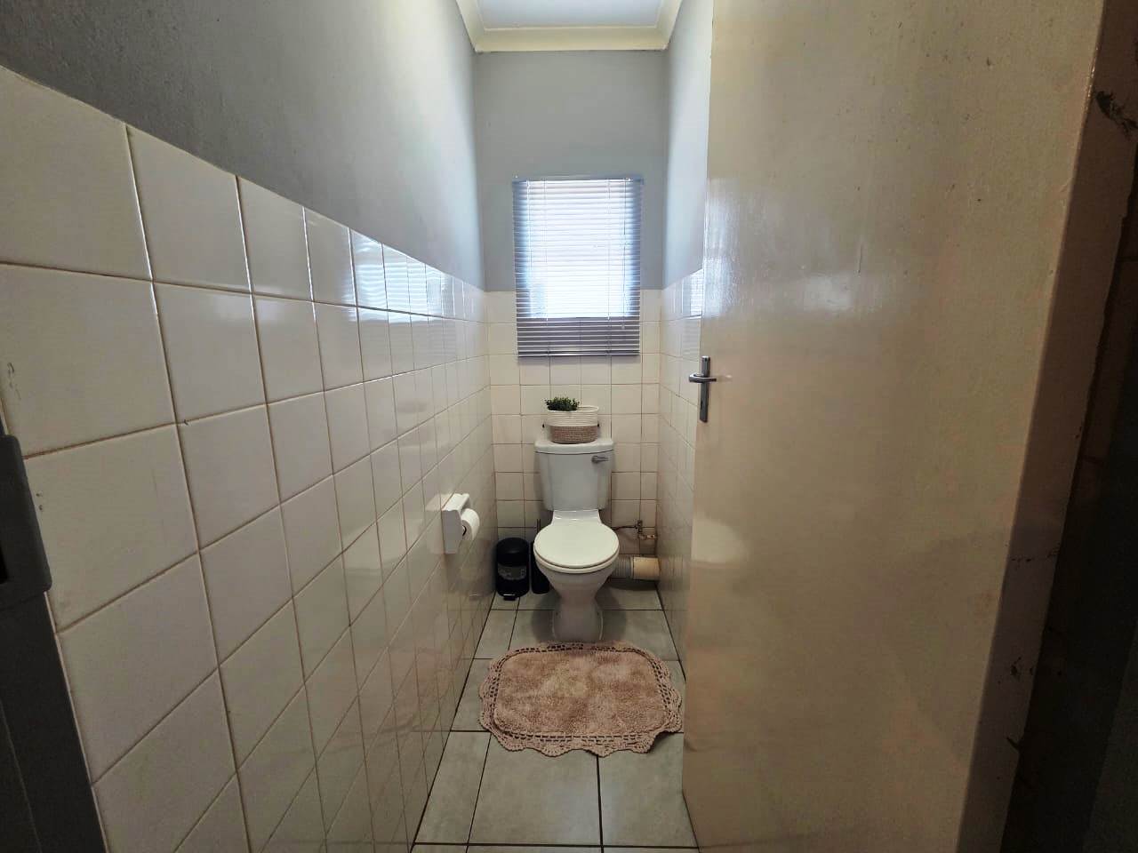 Three bedroom duplex for sale in Wonderboom