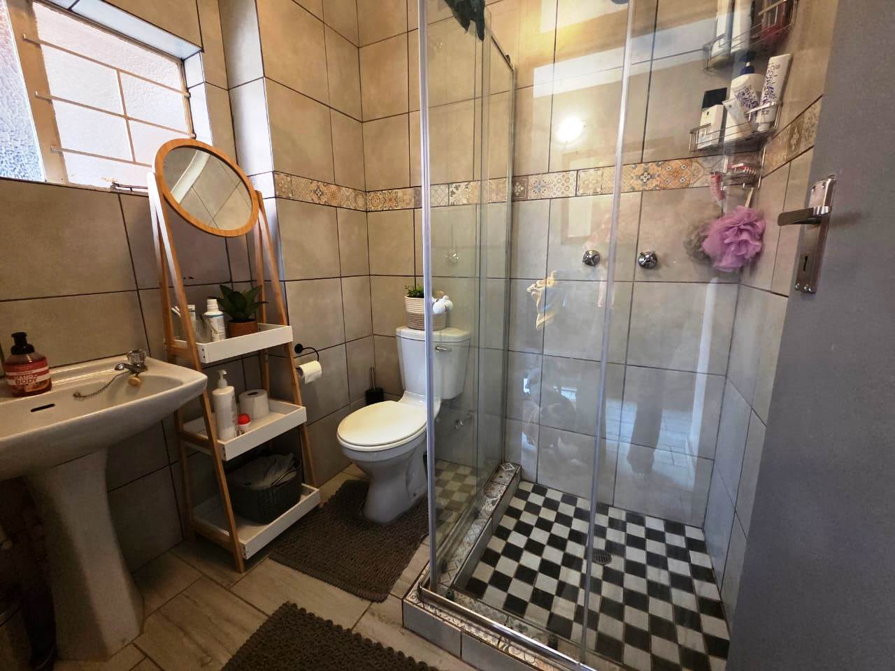 Three bedroom duplex for sale in Wonderboom