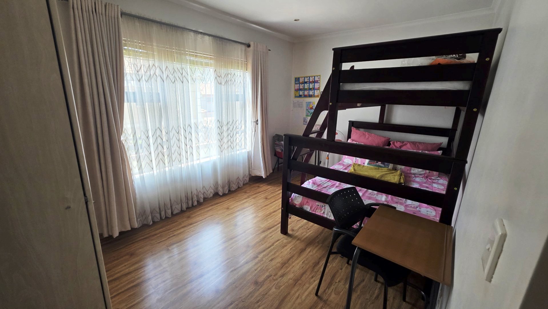 Five bedroom house for sale in Montana Tuine