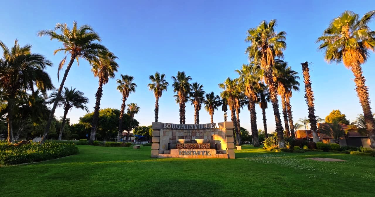 Five bedroom house for sale in Montana Tuine