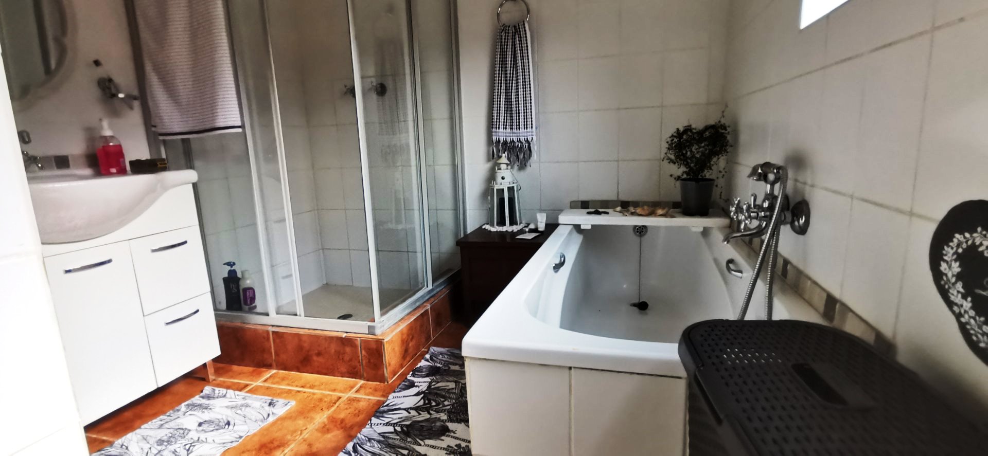 Three bedroom with study for sale in Ninapark