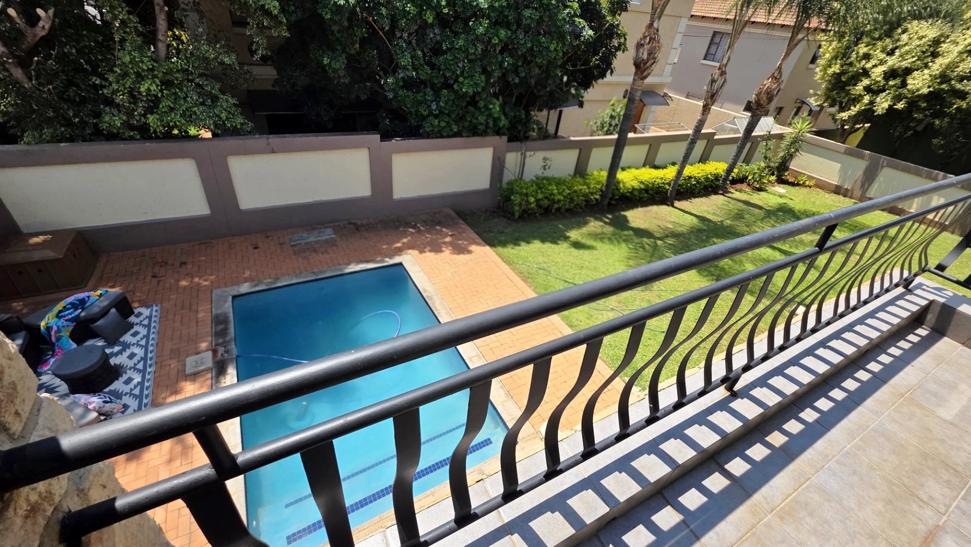 Five bedroom house for sale in Montana Tuine