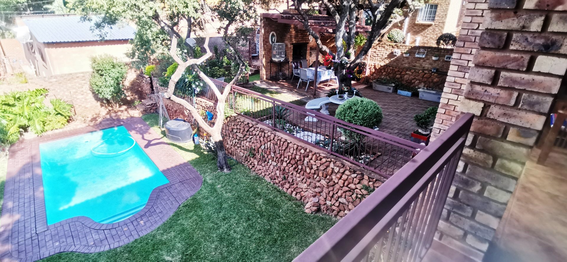 Three bedroom with study for sale in Ninapark