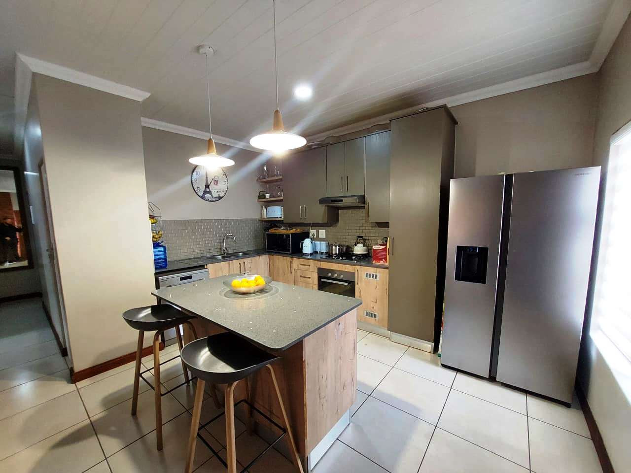 Three bedroom simplex for sale in Montana