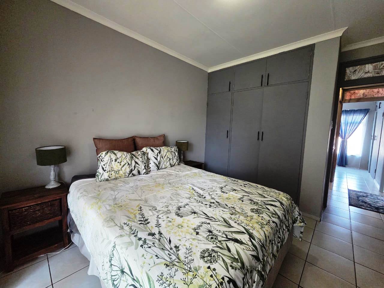 Three bedroom duplex for sale in Wonderboom