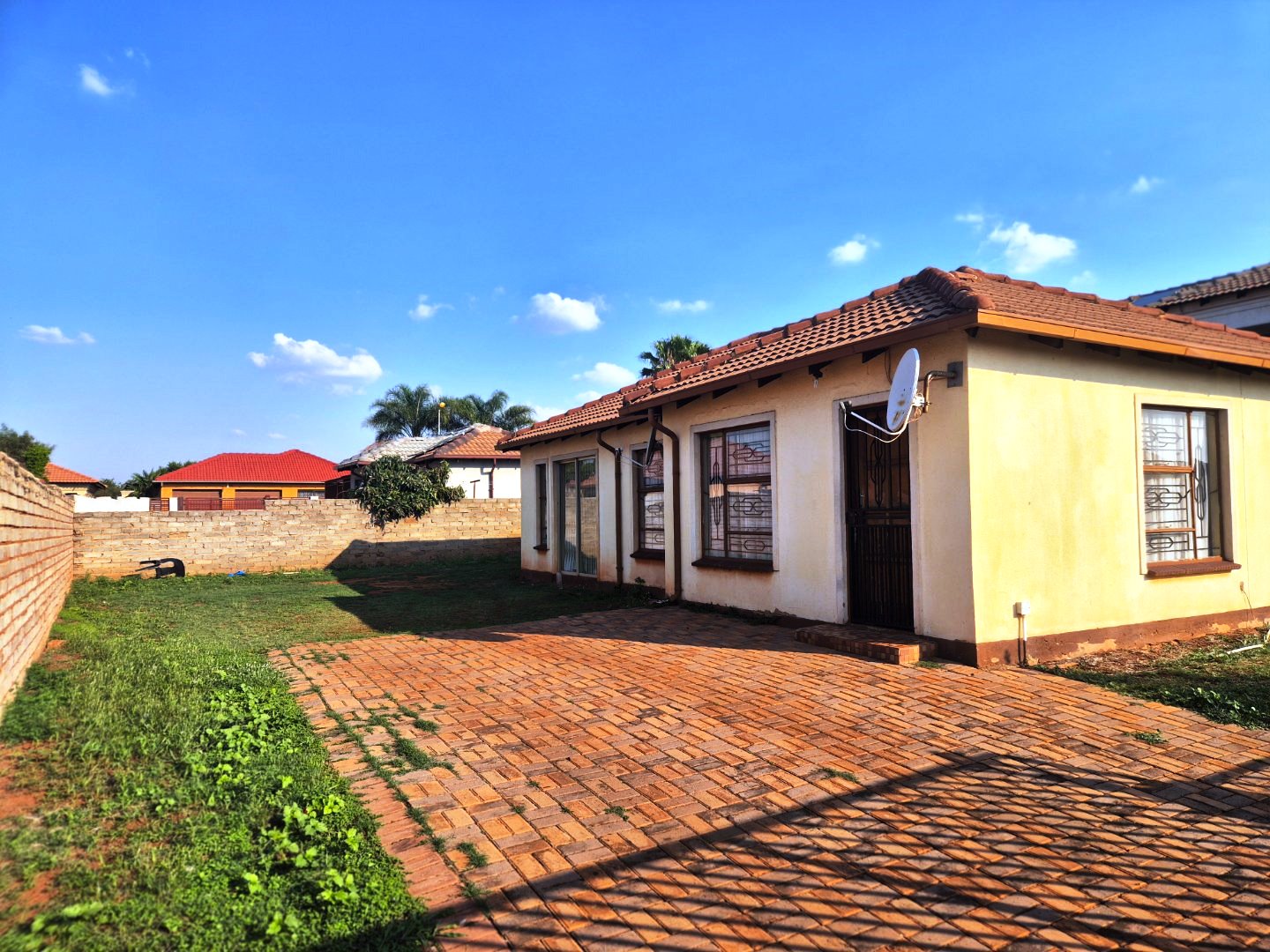 Three bedroom house for sale in The Orchards