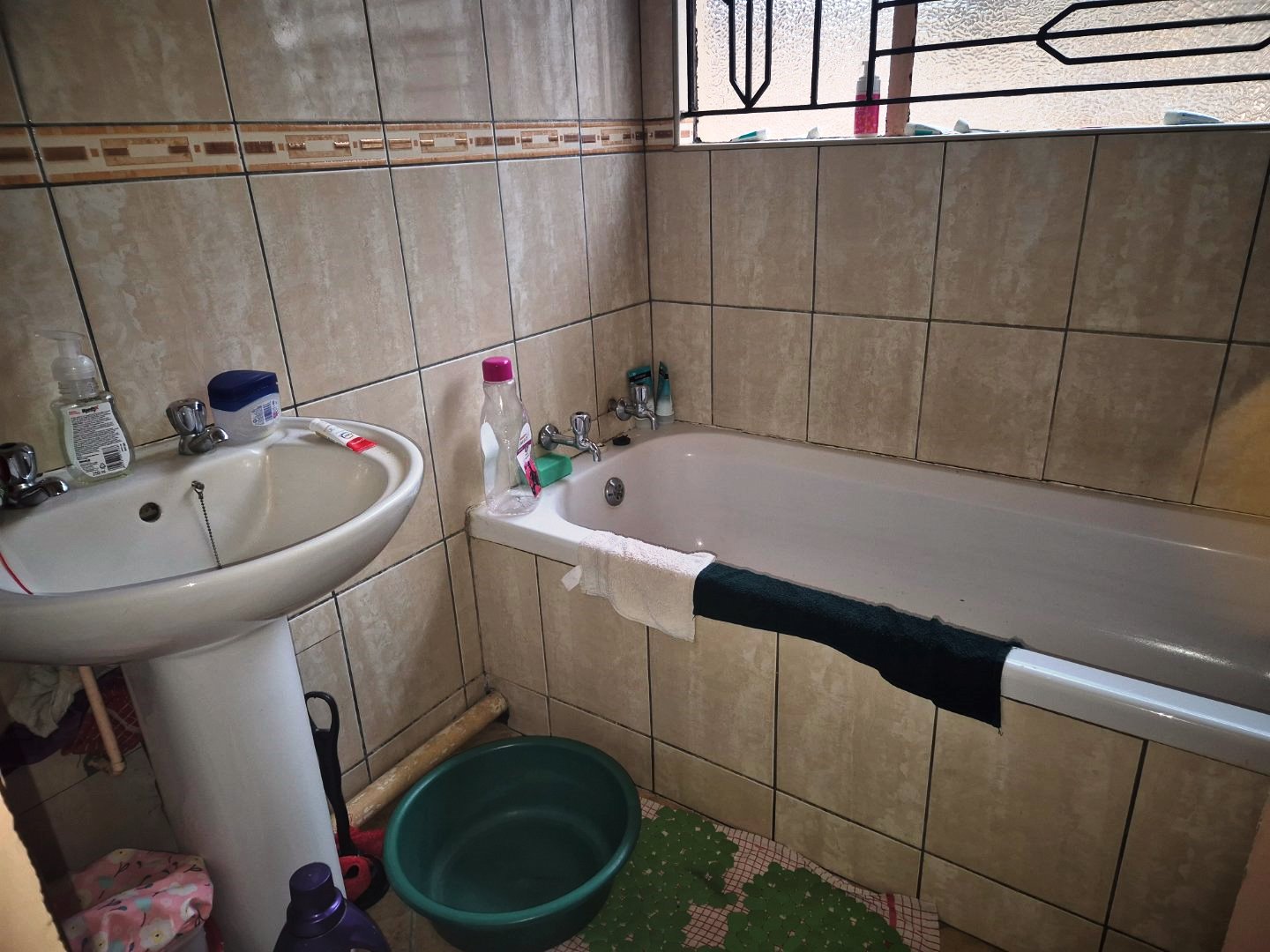 Three bedroom house for sale in The Orchards