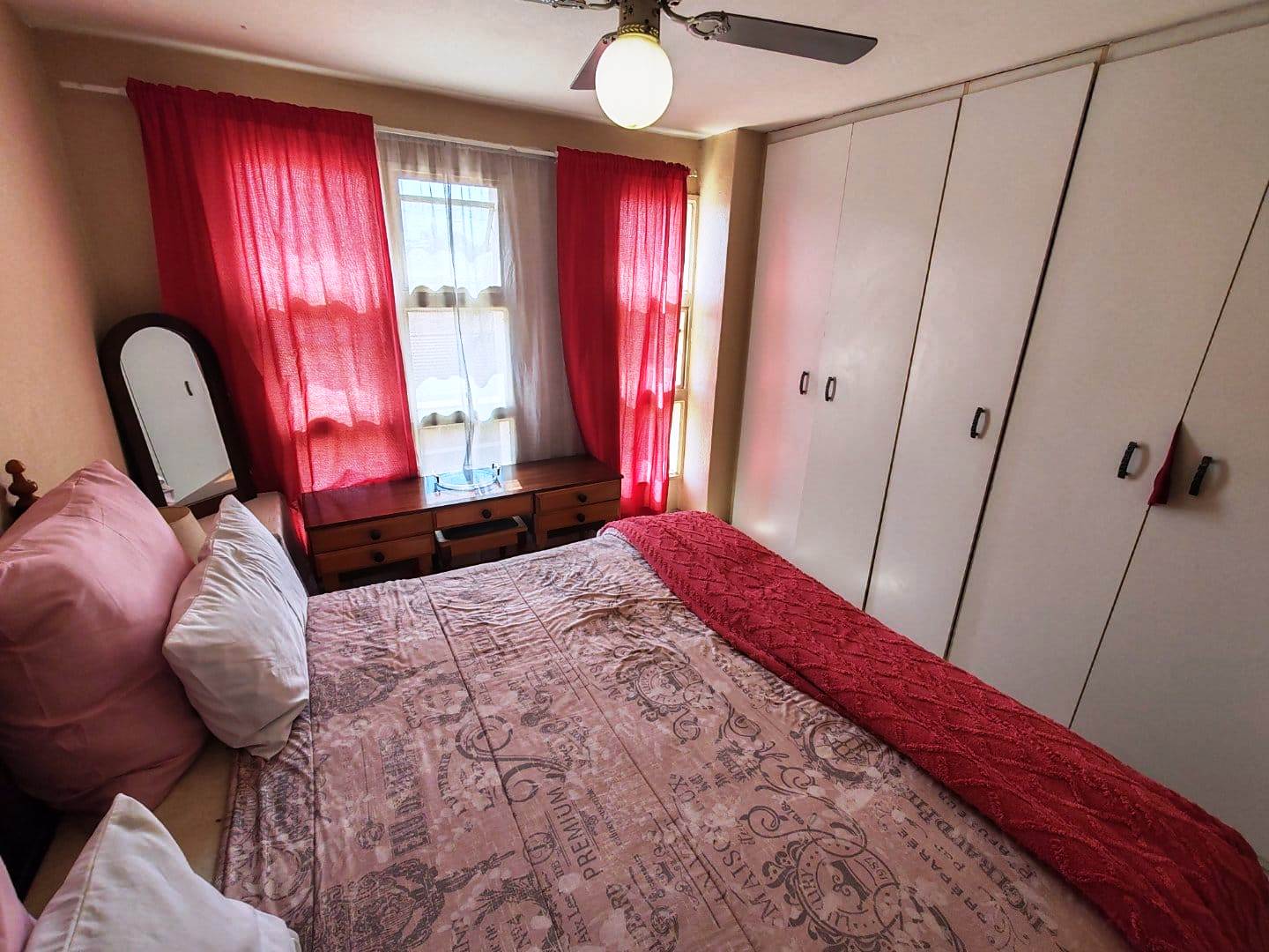 Large two bedroom in Pretoria North for sale