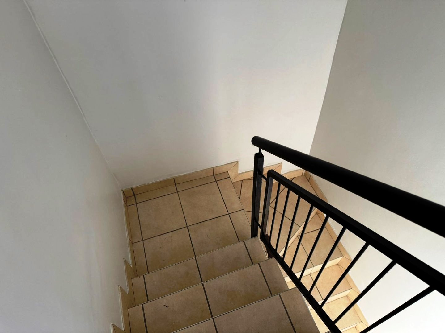 Three bedroom townhouse in Annlin for sale