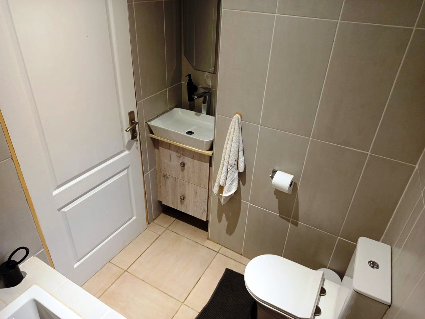 Three bedroom house for sale in Karenpark