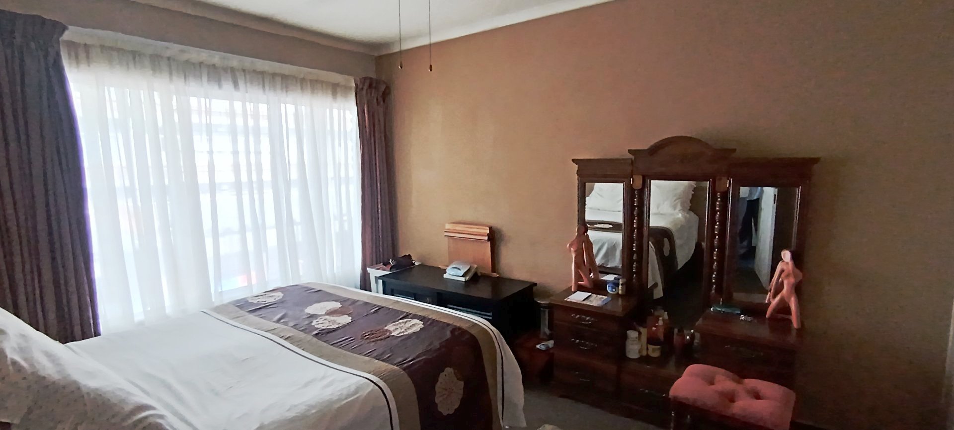 Three bedroom duplex for sale in Pta North