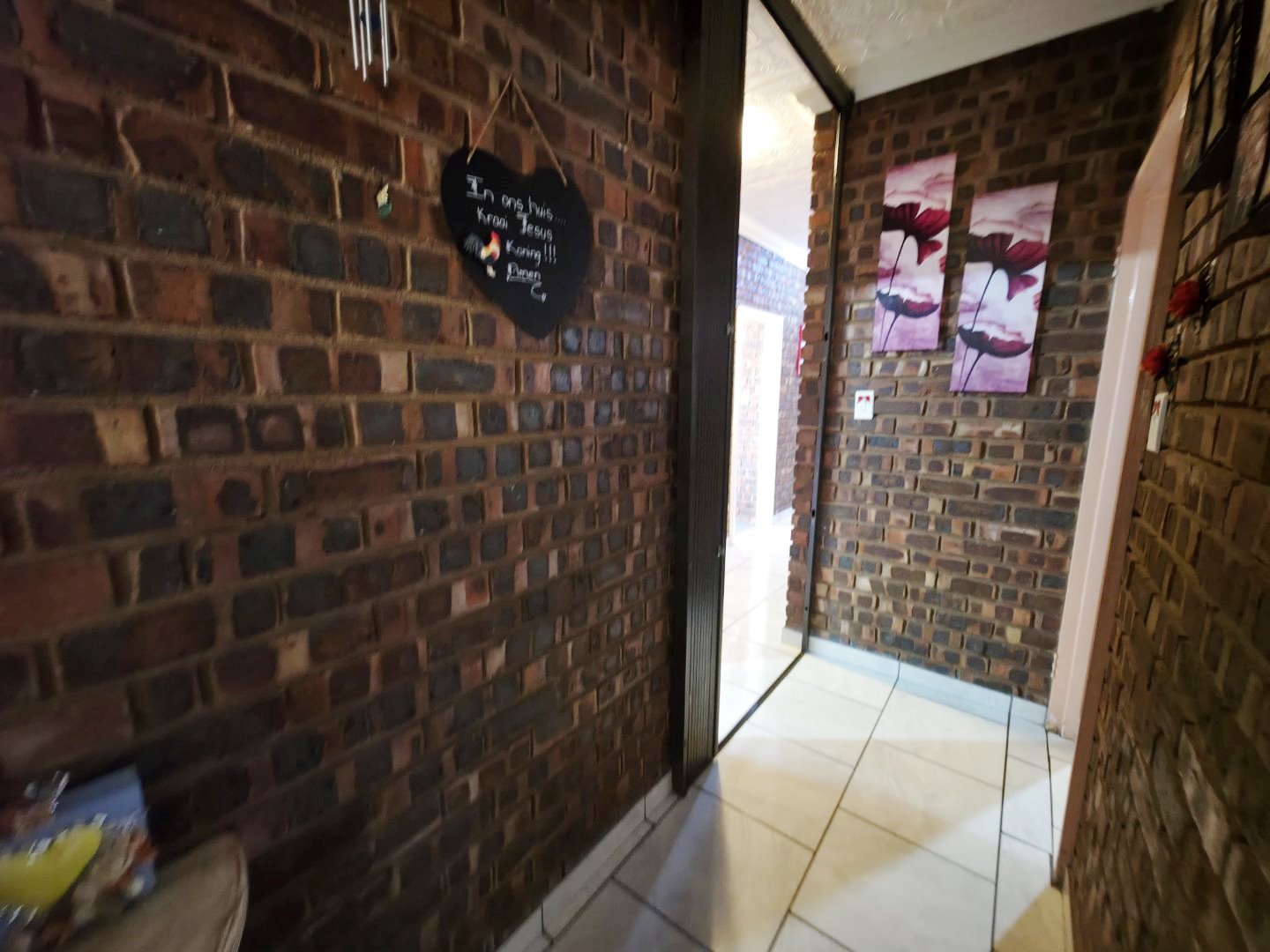 Large four bedroom house in Dorandia for sale