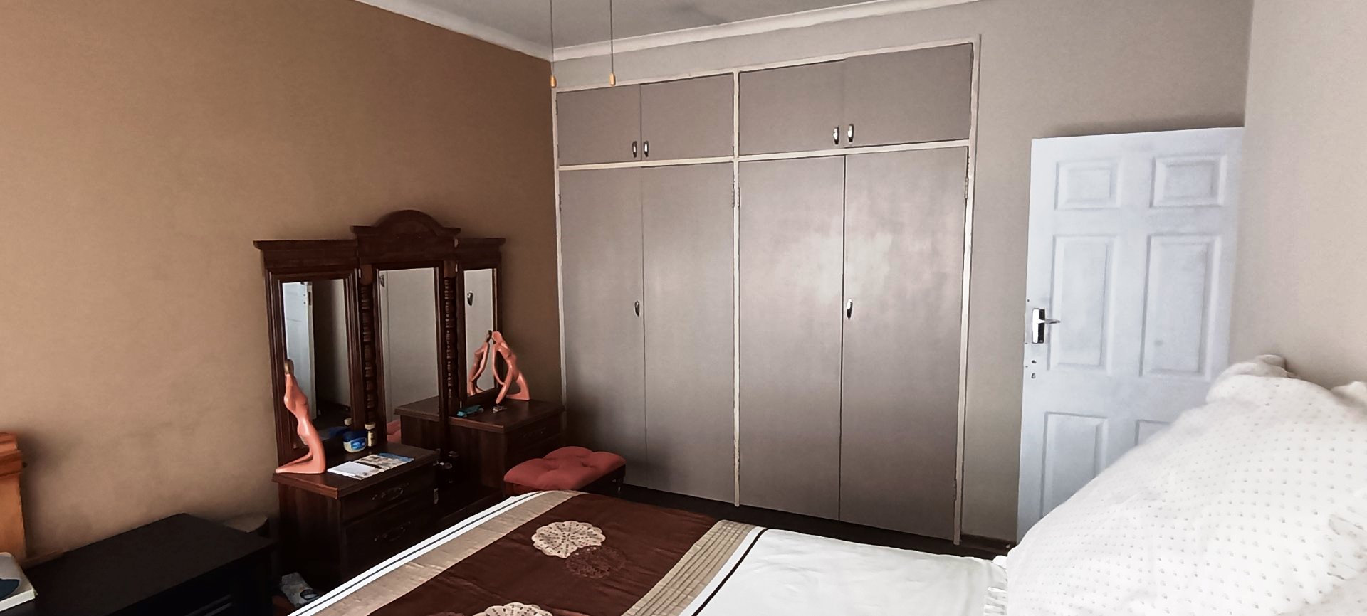 Three bedroom duplex for sale in Pta North