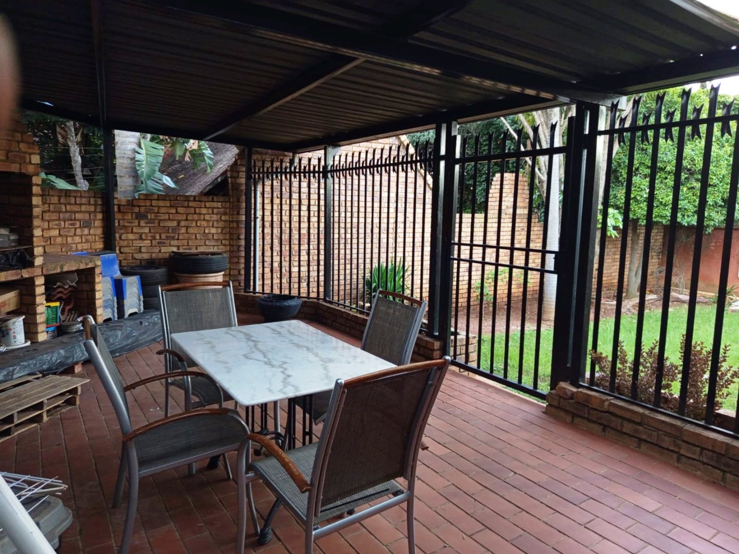Three bedroom house for sale in Karenpark