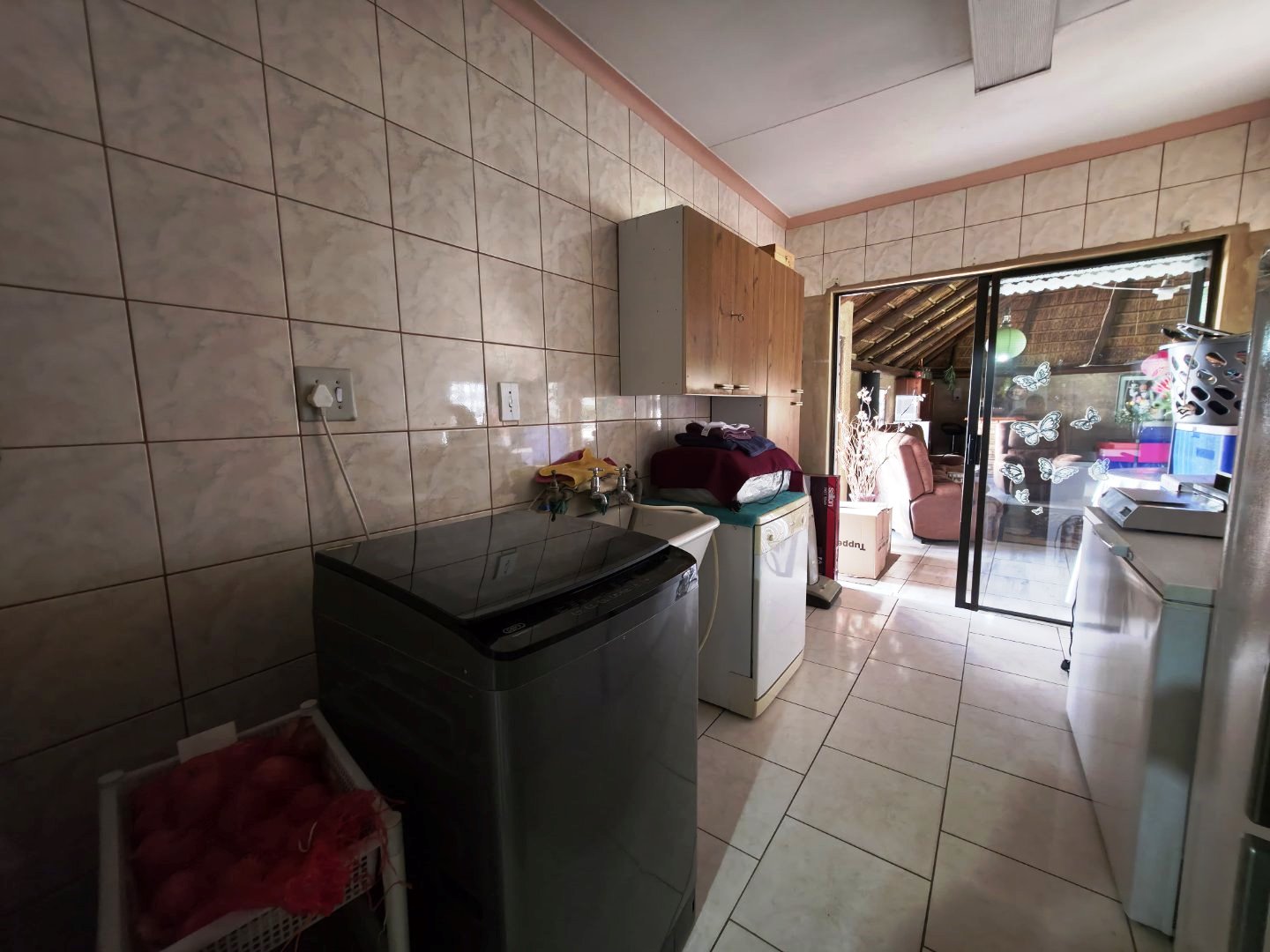 Large four bedroom house in Dorandia for sale