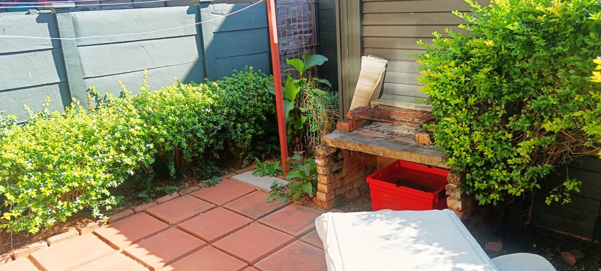 Three bedroom duplex for sale in Pta North