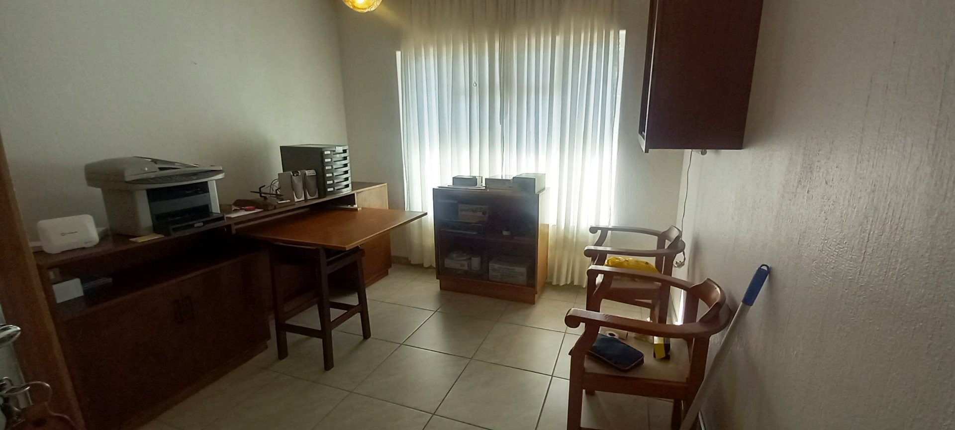 Four bedroom house for sale in Magalieskruin