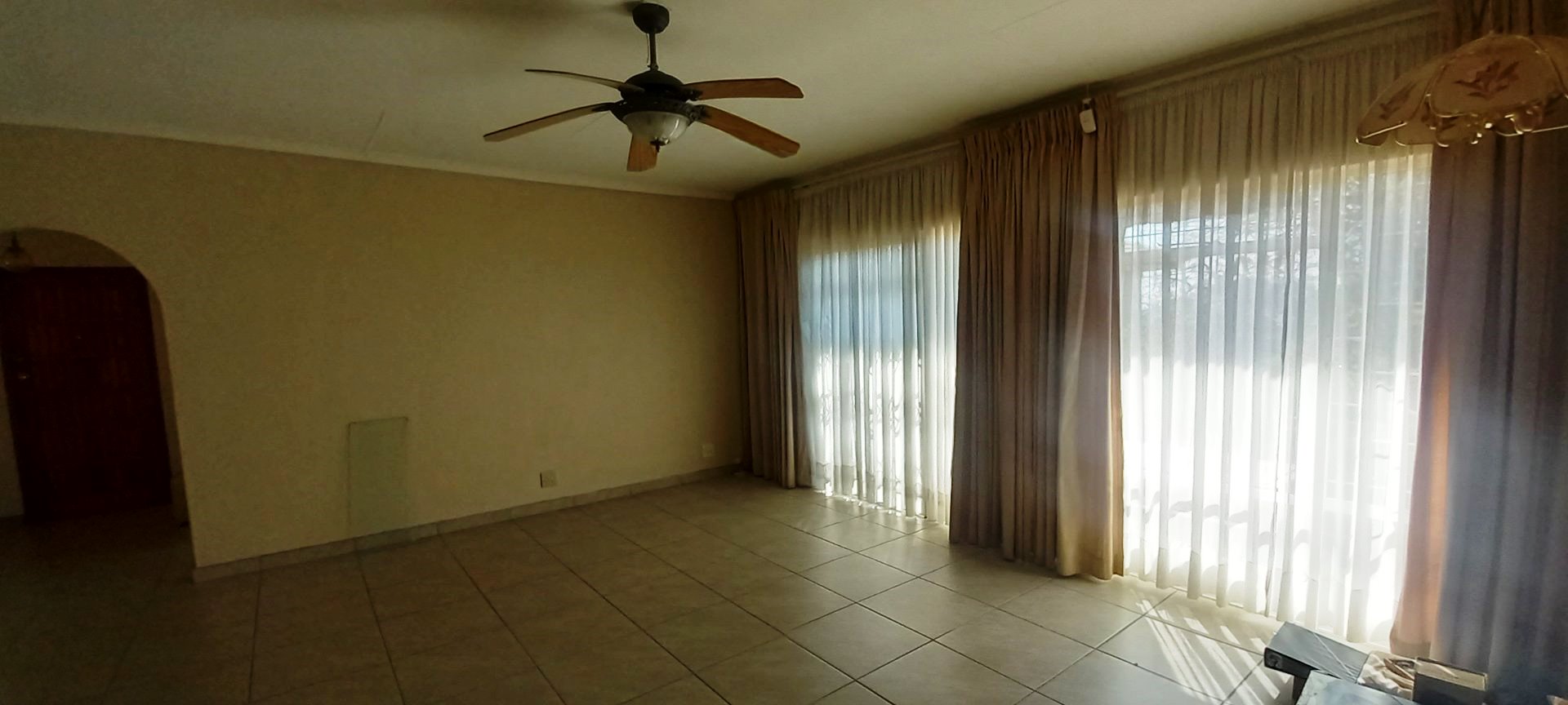 Four bedroom house for sale in Magalieskruin