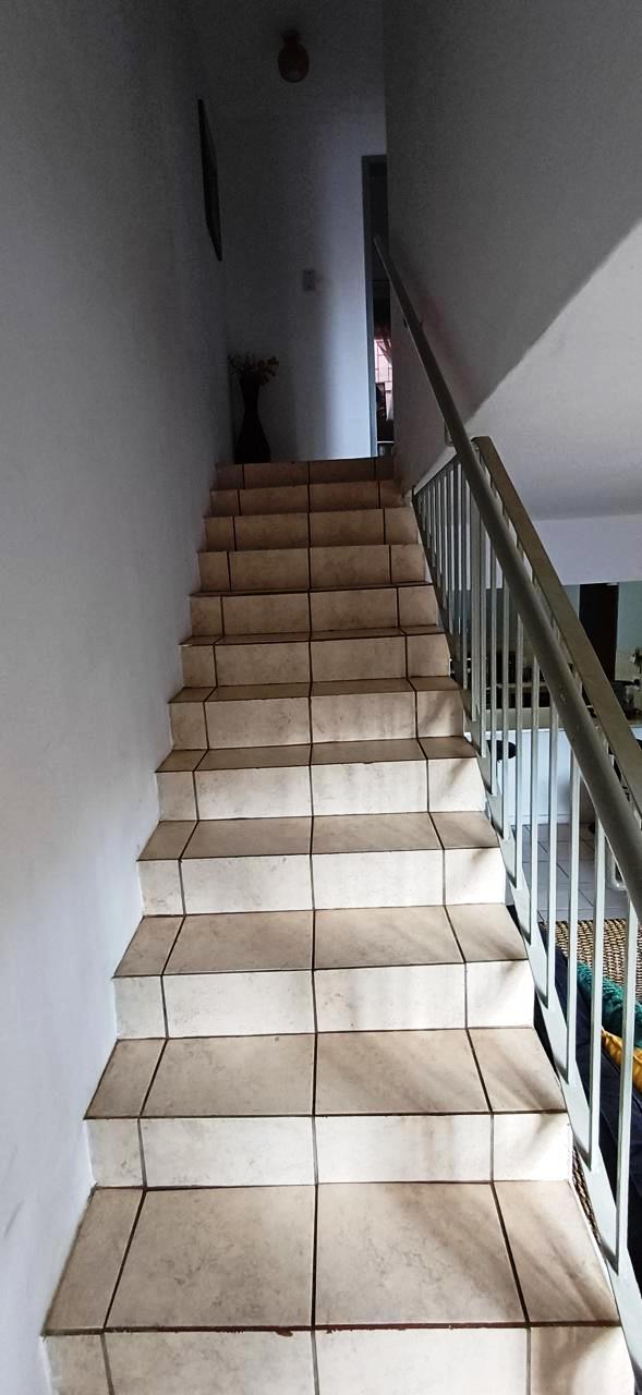 Large three bedroom for sale in Pta North area