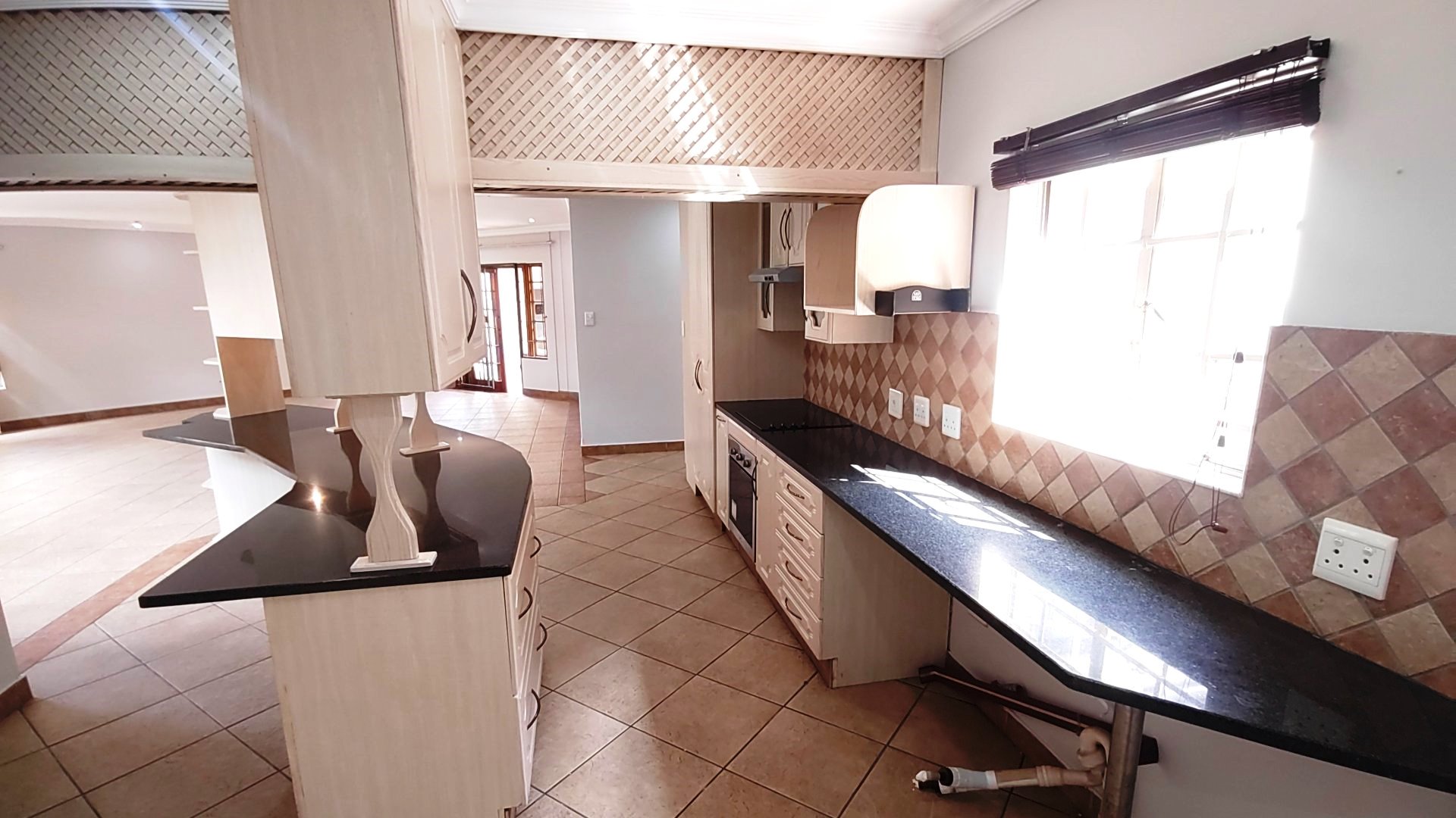 Beautiful three bedroom for sale in Montana